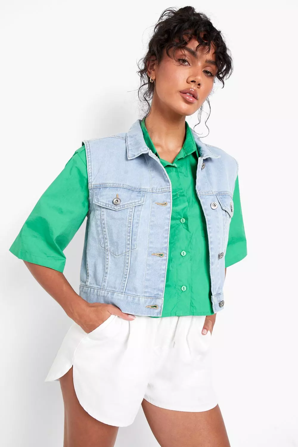 Sleeveless cropped best sale denim jacket